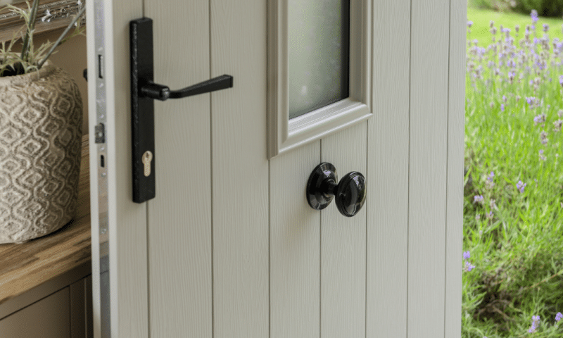 Flint 4 Solidor front door in Painswick